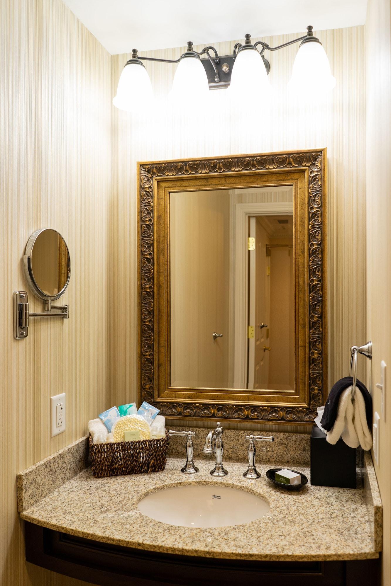 The Mount Vernon Grand Hotel المظهر الخارجي الصورة
