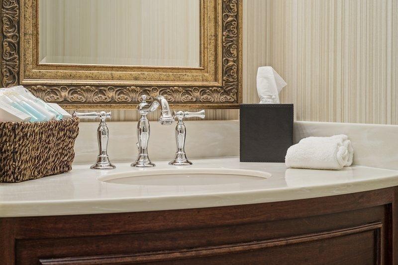 The Mount Vernon Grand Hotel المظهر الخارجي الصورة